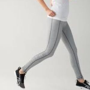 Lululemon Turn Around Tight Grey Size 6